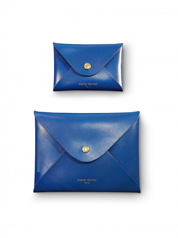 Pochette bleue